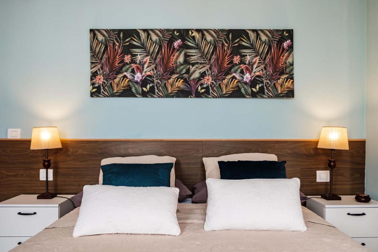 Stylish And Chic City Center Apartment With Wifi Las Lagunas Exterior photo
